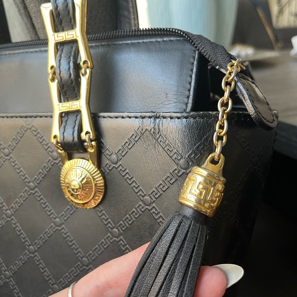 Gianni Versace Vintage Sunburst Greca Satchel 1990s w/ Medusa hardware - Picture 3 of 13